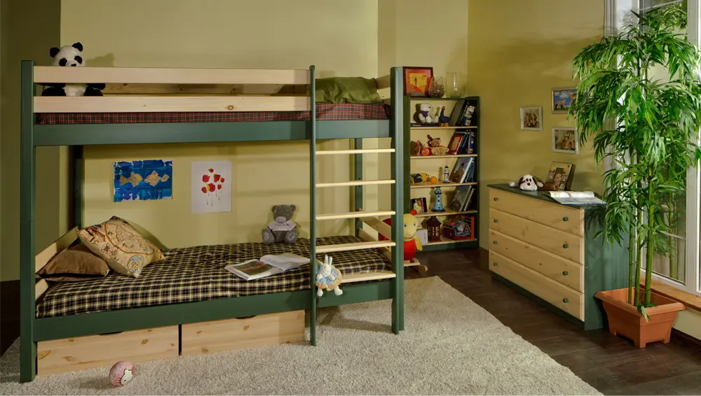 Комод с 4 ящиками из дерева Классик №2