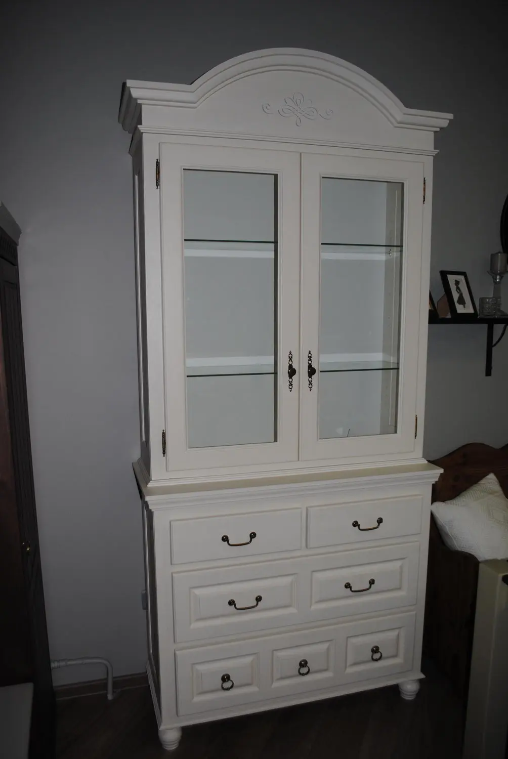 Сервант Валенсия 2-9 сосна