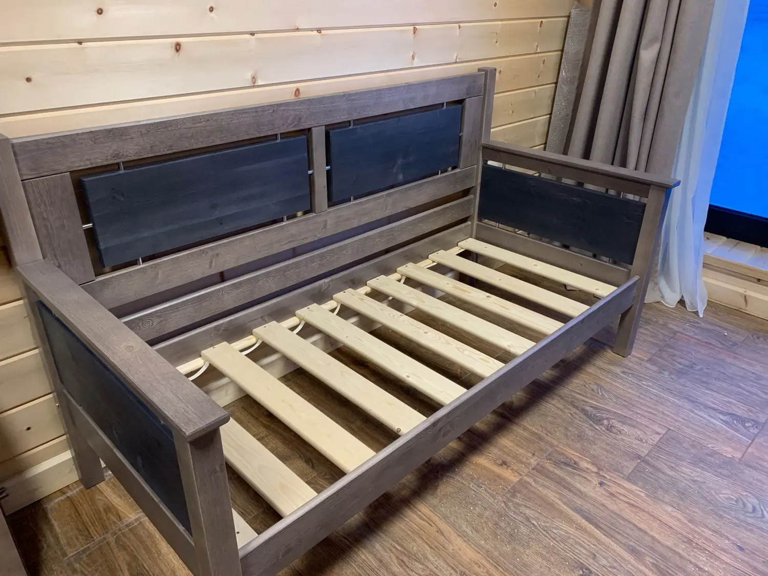 Тахта Брамминг 1200х2000