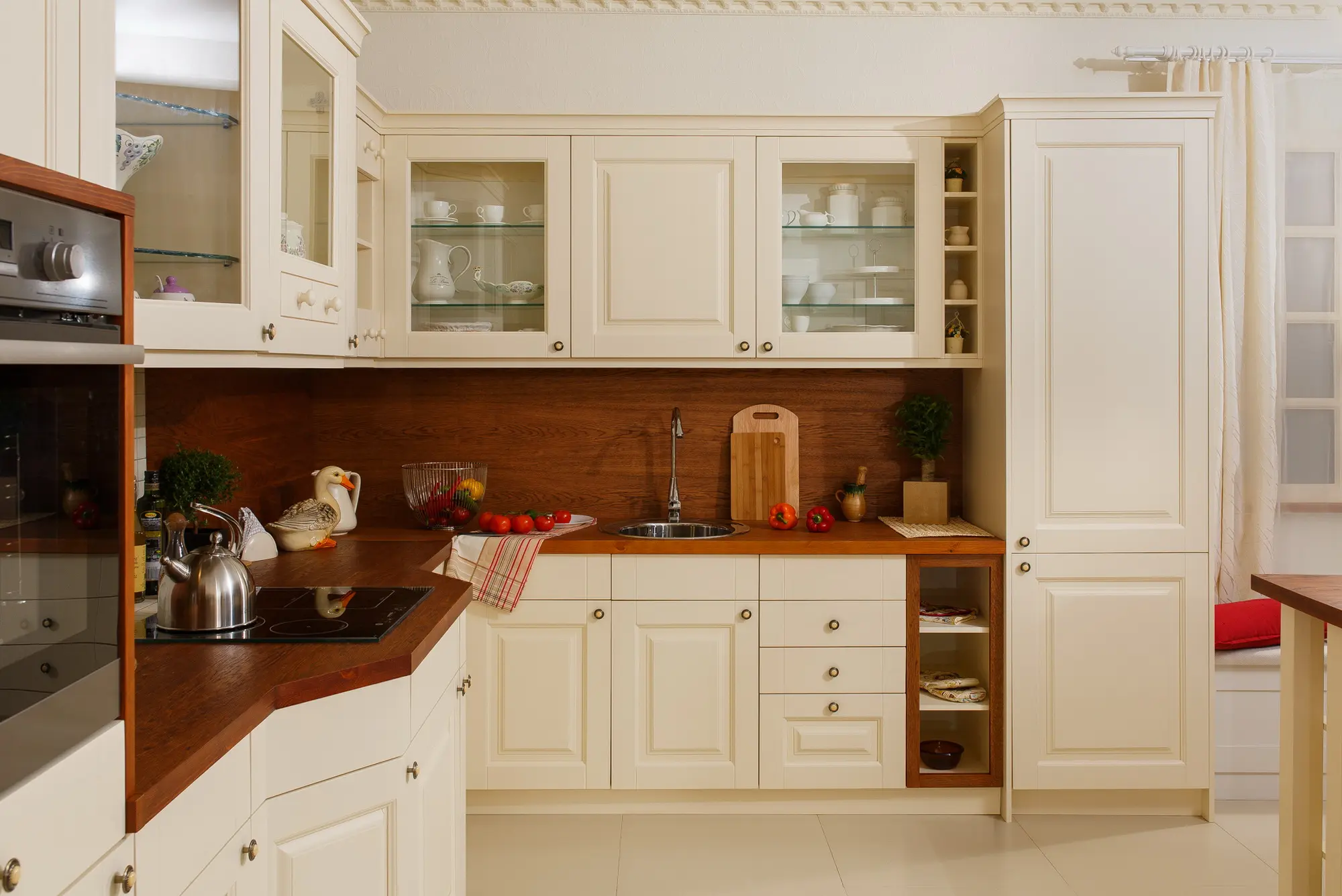 Кухня массив сосны Зефир (цена за п/м)