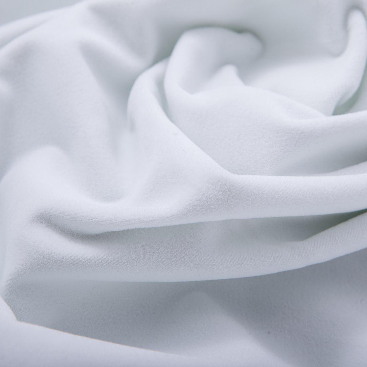 Дизайнерский двухместный диван Rose Triangle