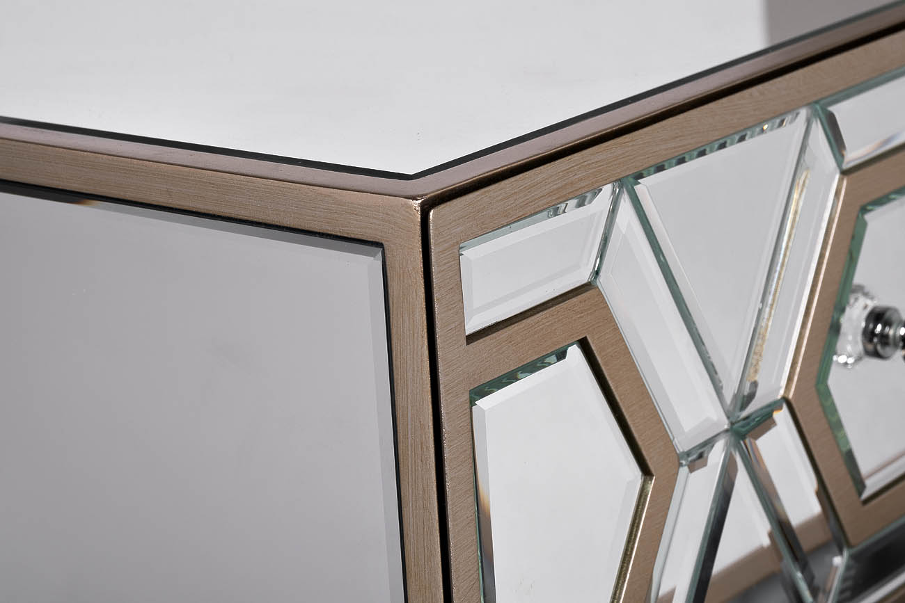 KFG044 Тумба зеркальная 3 ящика