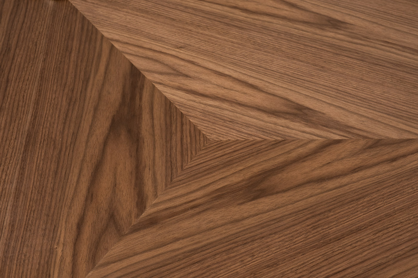 58DB-CT17191LT Стол журнальный св.орех