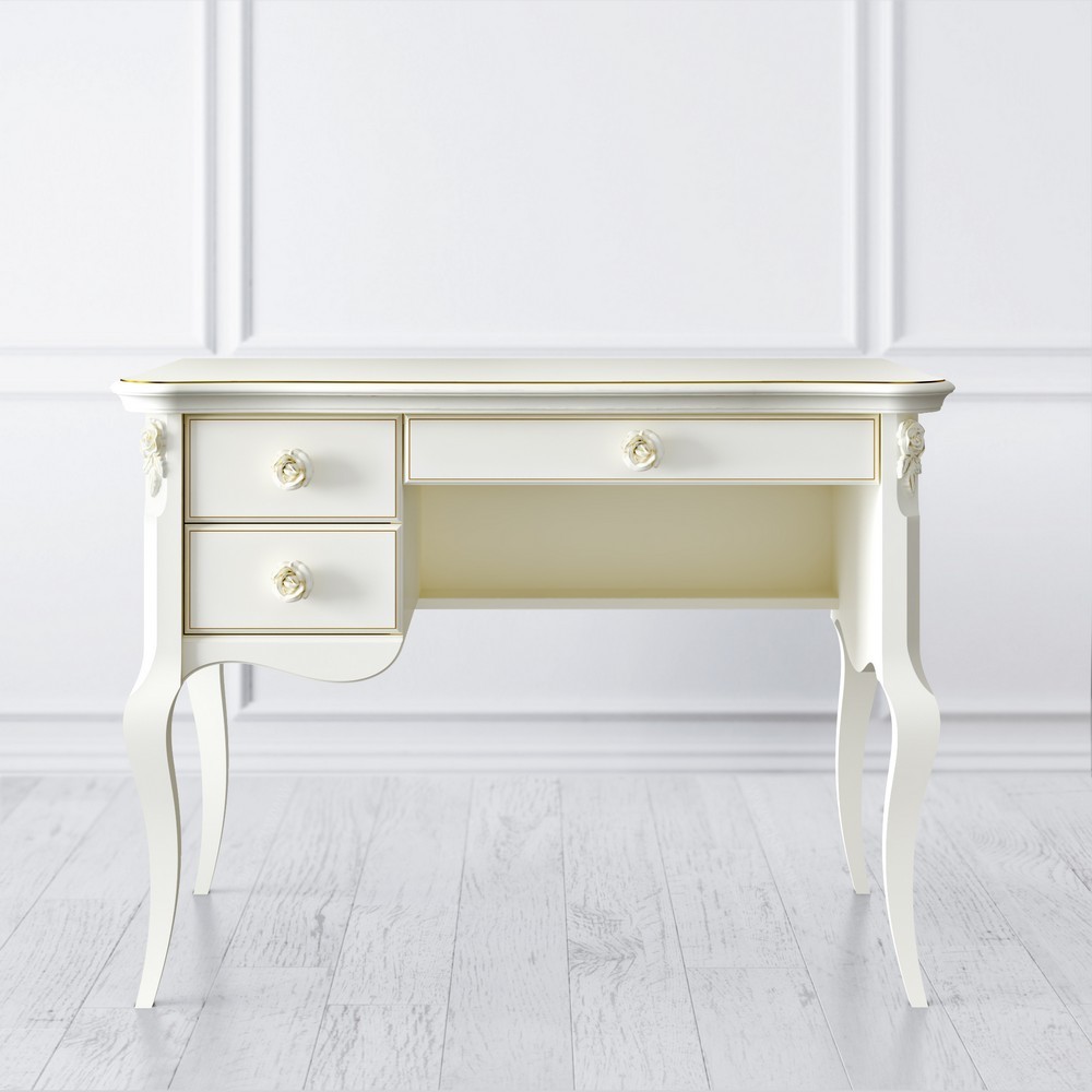 Туалетный столик