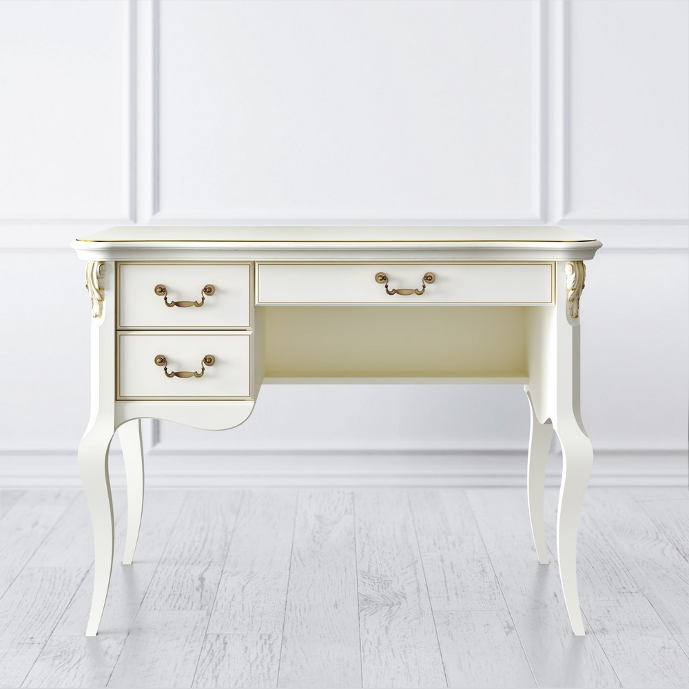 Туалетный столик