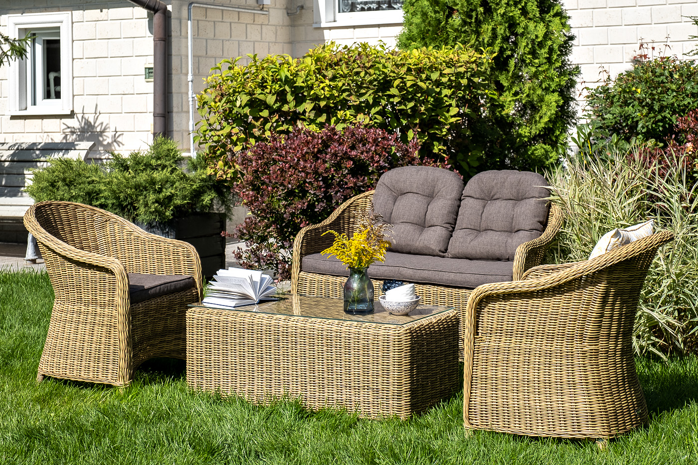 "Равенна" лаунж-зона из искусственного ротанга, цвет соломенный